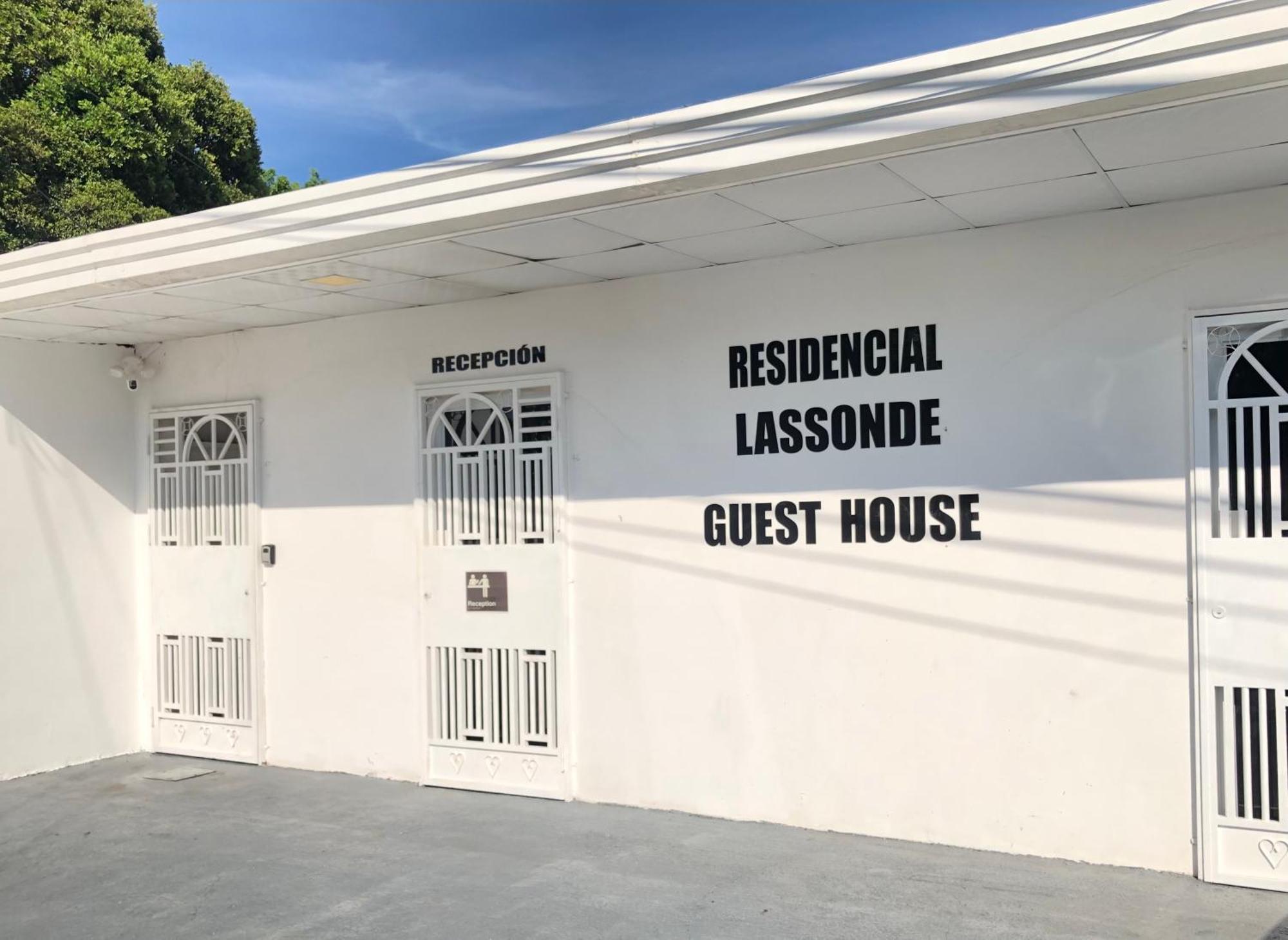 Residencial Lassonde Guest House ダビッド エクステリア 写真